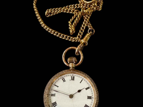 9 carat gold engraved case fob watch with 9 carat gold albert.