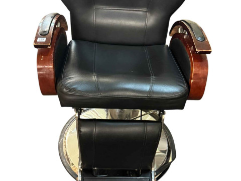 Hydraulic barbers chair.