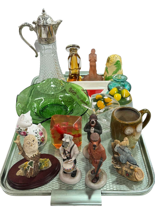 Three Robert Harrop figures, Carlton ware sifter, Border Fine Arts Owl and Nuthatch, assorted glass, etc.
