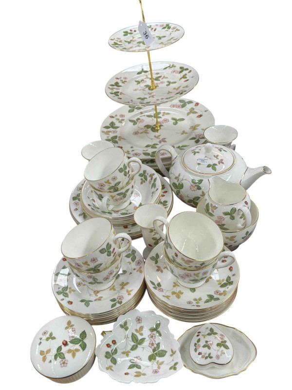 Collection of Wedgwood Wild Strawberry, approximately 40 pieces.