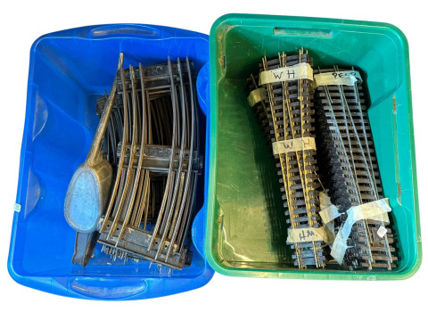 Collection of Hornby O Gauge clockwork locomotives, tenders, model railway track, etc. thumbnail
