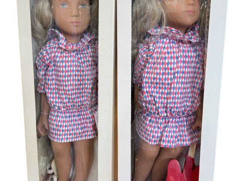 Two limited edition Sasha dolls, both Harlequin with guitars, boxed.