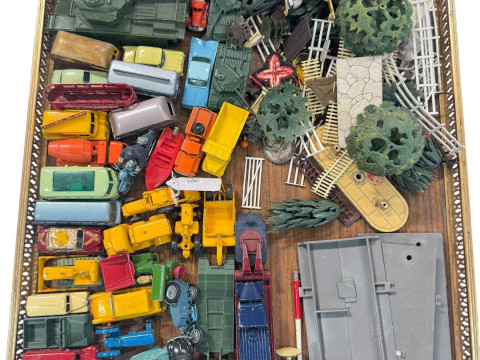 Collection of Lesney model vehicles, Dinky Centurion tank, farmyard accessories,...