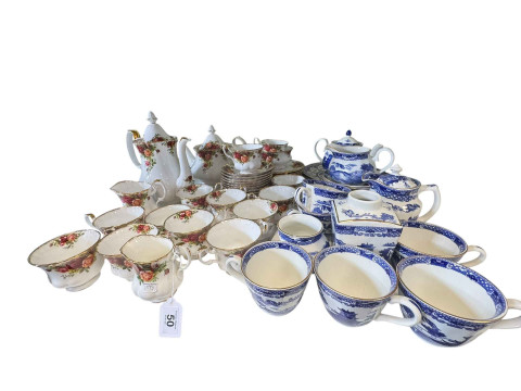 Collection of Royal Albert Old Country Roses and Ringtons.