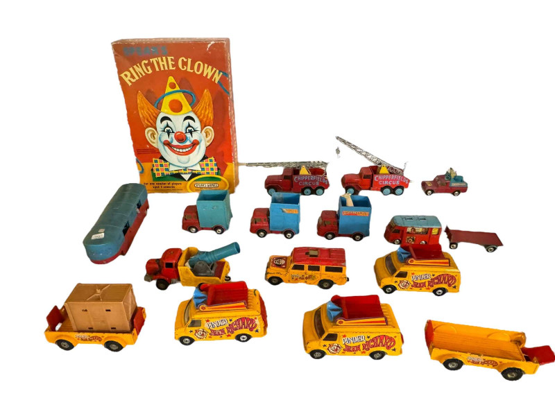 Collection of diecast Pinder Jean Richard Corgi, Chipperfields Circus, Spear's Ring the Clown, etc.