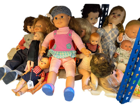 Collection of Mid 20th Century to present dolls, baby dolls and doll collectors books. thumbnail