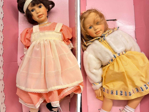 Two Mariquita Perez boxed dolls.