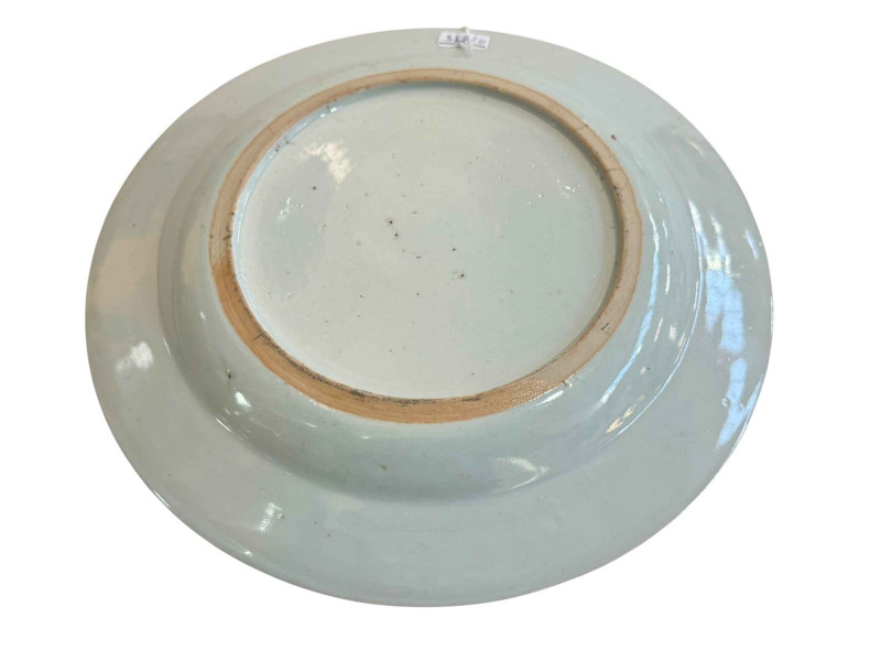 Chinese famille verte export plate, Kangxi period, 17th/18th Century.
