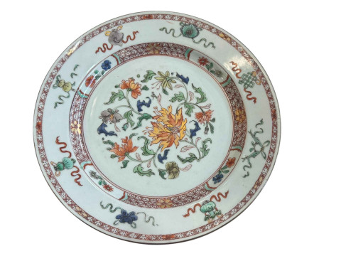 Chinese famille verte export plate, Kangxi period, 17th/18th Century.