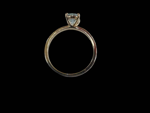 9 carat yellow gold and oval aquamarine single stone ring, size M. thumbnail