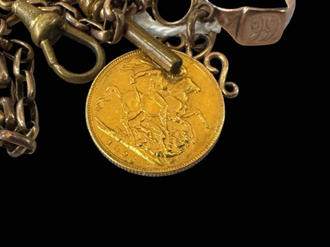 Victorian gold sovereign 1893, mounted and with part gold chain, and a ring (3). thumbnail