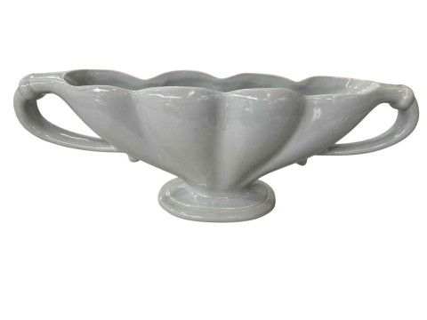 Fulham Pottery Constance Spry design two handled vase, 18cm.