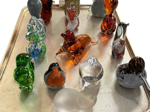 Collection of fourteen animal and bird glass paperweights including Wedgwood...
