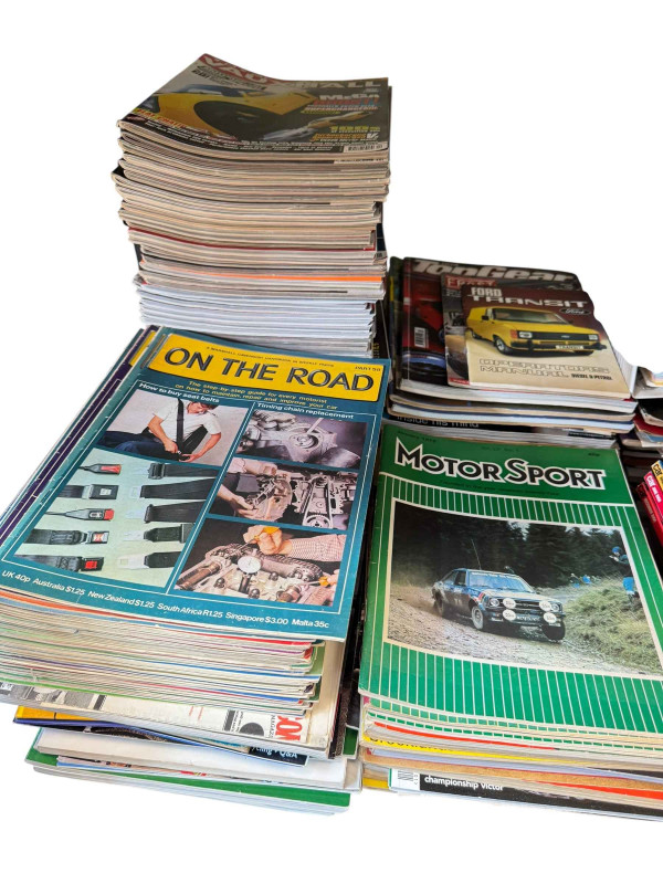 Large collection of Car magazines, books including Haynes Manuals, Observer books, Motoring Top Trumps, etc.