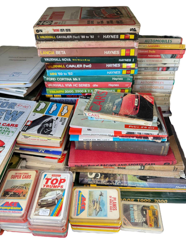Large collection of Car magazines, books including Haynes Manuals, Observer books, Motoring Top Trumps, etc.