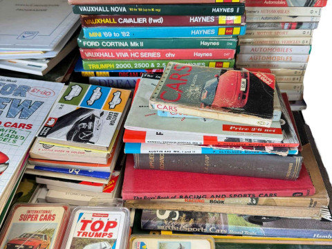 Large collection of Car magazines, books including Haynes Manuals, Observer books, Motoring Top Trumps, etc. thumbnail