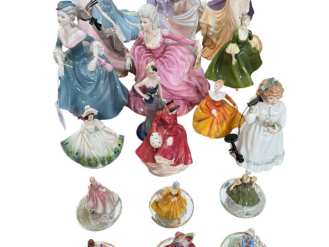 Collection of lady figurines including Coalport, Royal Doulton, etc.