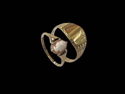 Gents 9 carat gold signet ring and ladies 9 carat gold cameo ring.