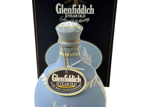 Glenfiddich 21 year old malt whisky in Wedgwood Jasperware decanter, with...