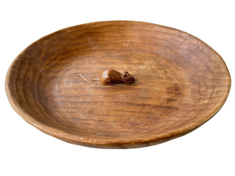 Robert Thompson of Kilburn 'Mouseman' fruit bowl, 30cm diameter.