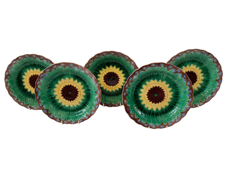 Five Wedgwood Majolica plates.