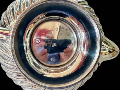 Victorian silver bachelor teapot, Charles Stuart Harris, London 1885, 18cm across (lid hinge requires pin). thumbnail