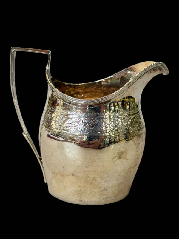George III silver cream jug, London 1800.