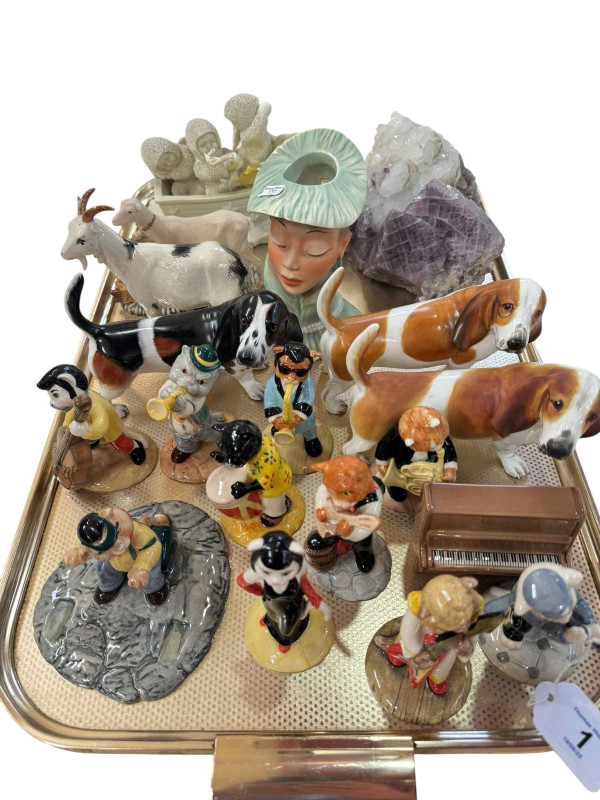 Beswick 'Cat' band, Coalport hounds, natural quartz etc.