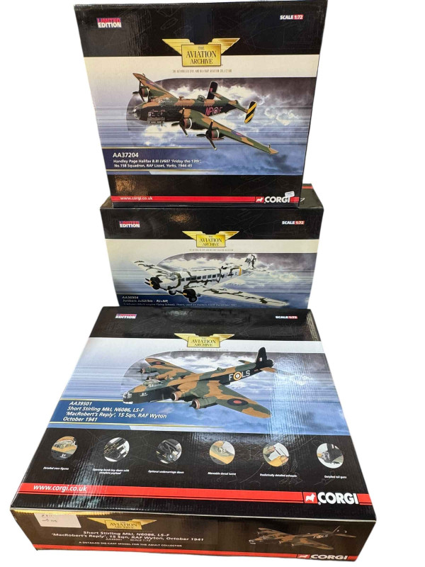 Three limited edition Corgi 'The Aviation Archive' including AA36904, AA37204 and AA39501.