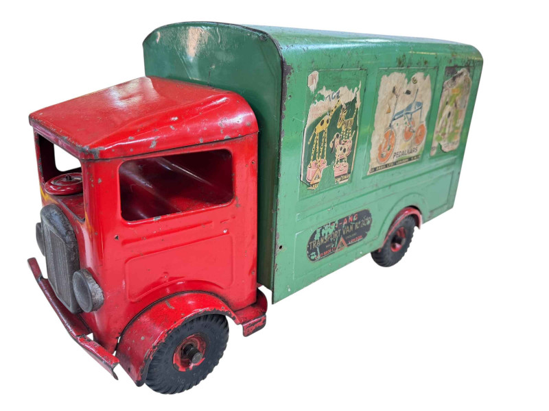 Tri-ang transport van No. 200 model.