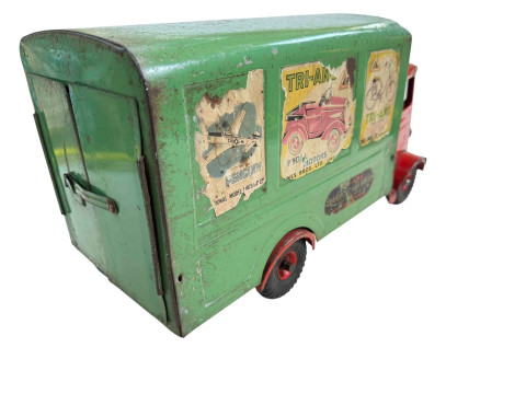 Tri-ang transport van No. 200 model. thumbnail