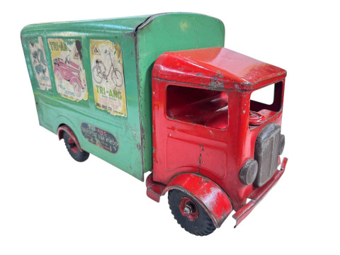 Tri-ang transport van No. 200 model. thumbnail