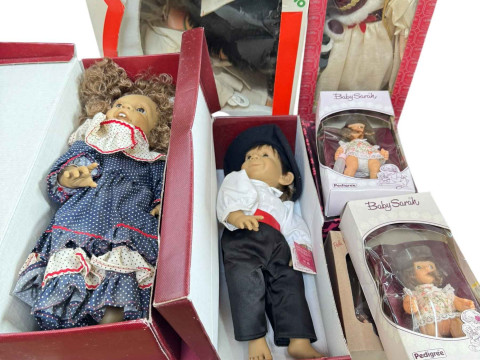Palitoy Tracy's tea party, Gotz, Cicciobello, Pedigree boxed dolls. thumbnail