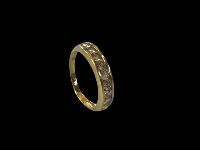 Diamond nine-stone gold ring, size Q.