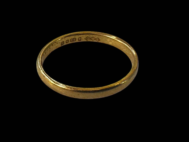 22 carat gold wedding band.