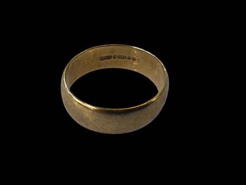 9 carat gold wedding band.