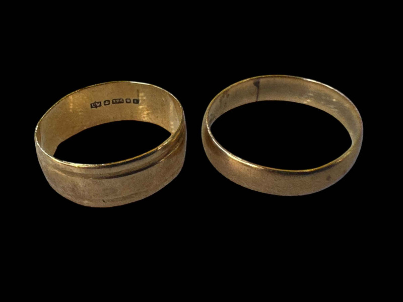 9 carat gold wedding band and gold wedding band (2).