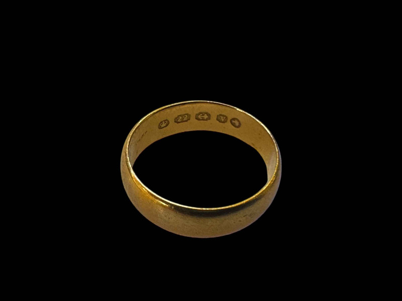 22 carat gold wedding band.