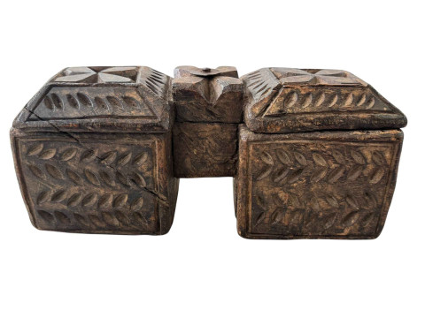 Tribal carved wood spice/tobacco box 28cm across and tribal spoon, .
