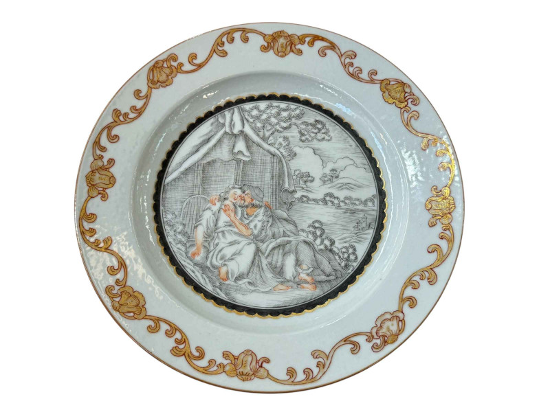 Chinese porcelain plate decorated with amorous couple, 22cm dia.