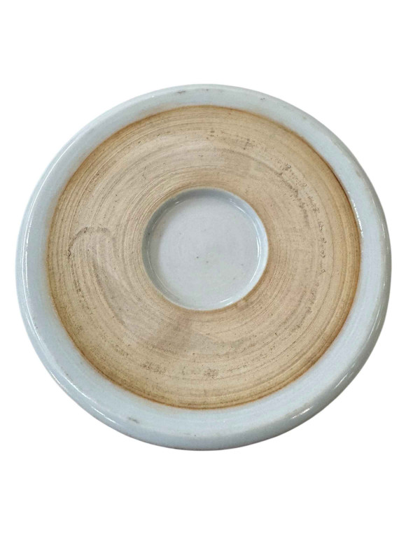 Chinese famille rose brush pot, 13cm.