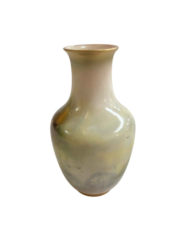 Royal Worcester vase signed 'Freeman', 12cm.