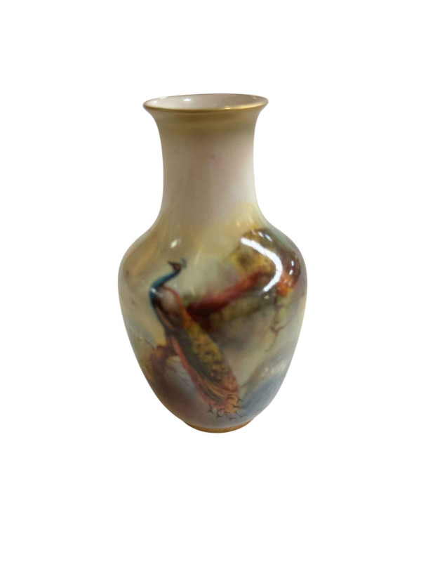 Royal Worcester vase signed 'Freeman', 12cm.