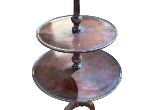 Georgian style mahogany circular graduated three-tier dumb waiter on tripod...