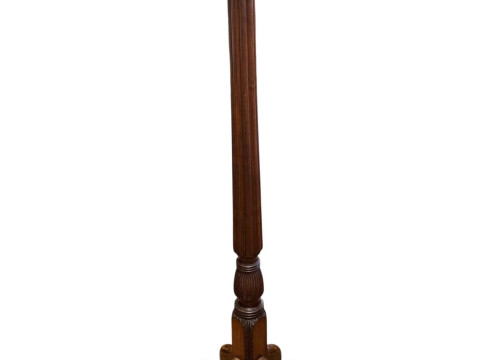 Mahogany fluted column torchere on four paw feet, 152.5cm.