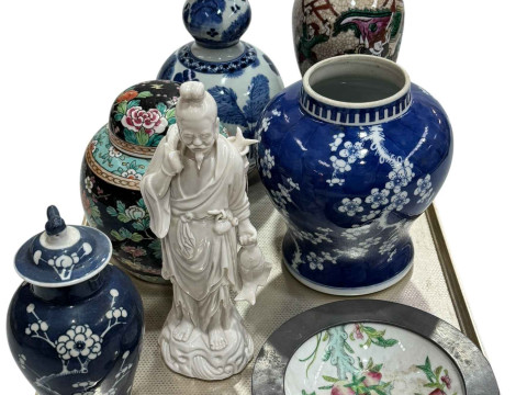 Seven Chinese pieces including ginger jar, blue and white etc.