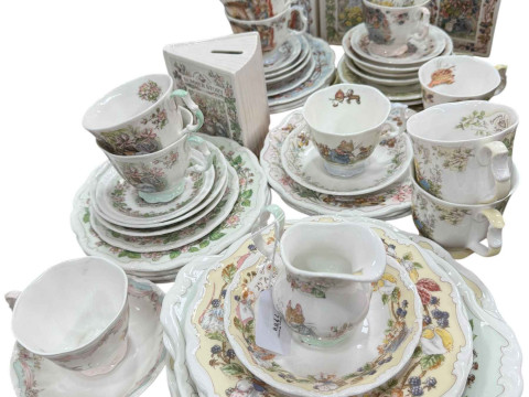 Collection of Royal Doulton Brambly Hedge including money boxes, approximately...