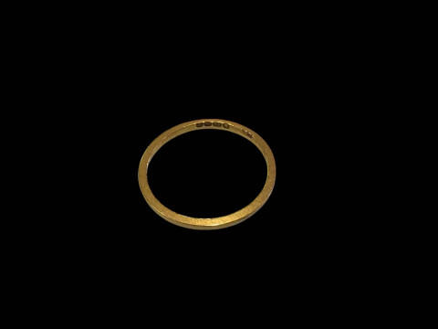22 carat gold band ring.
