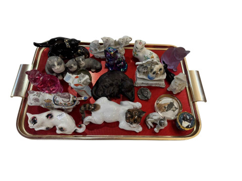 Collection of cats including Rosenthal (18).