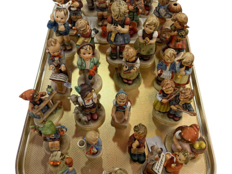 Hummel collection of twenty nine figures.